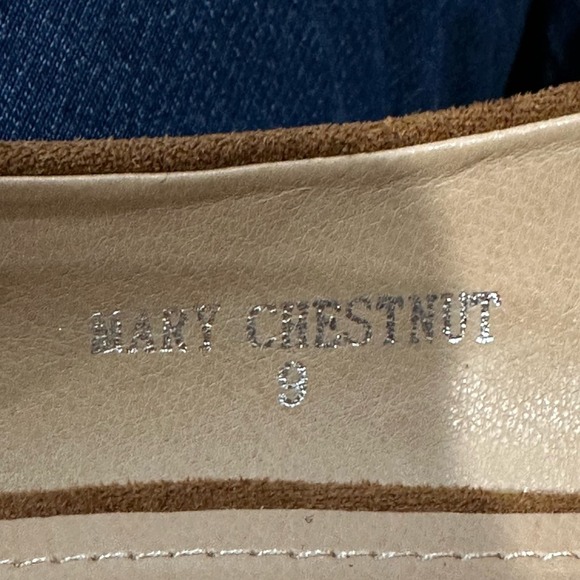 Vici Mary chestnut micro suede woven texture on block heel - Picture 10 of 11